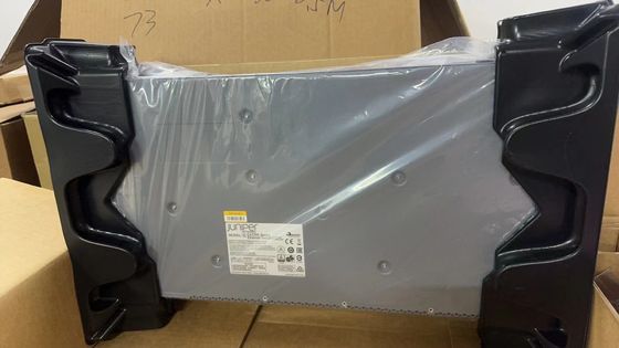 Geschwindigkeitsnetzwerk REF Juniper EX4300-48P 48x 1 GB PoE RJ-45 4x 40 GB QSFP Netzwerk-Switch