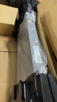 Geschwindigkeitsnetzwerk REF Juniper EX4300-48P 48x 1 GB PoE RJ-45 4x 40 GB QSFP Netzwerk-Switch